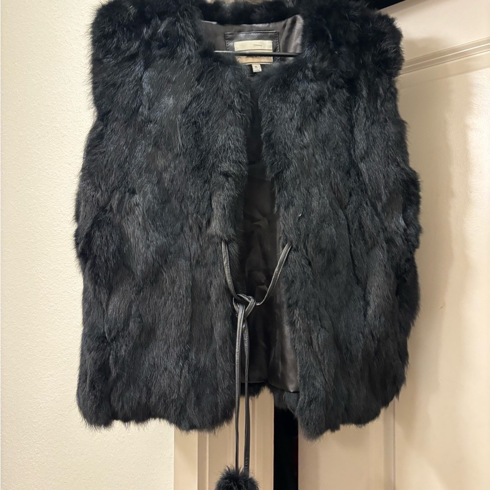 Black rabbit fur vest XL